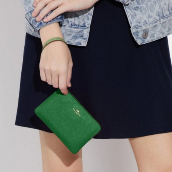 Corner Zip Wristlet - Picture 7 of 9